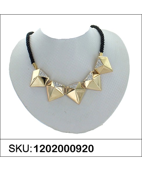 Necklace Gold