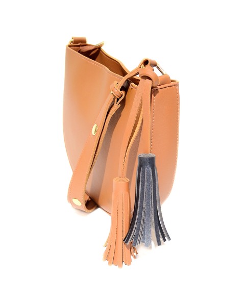 Swingy Tassel shoulder Bag